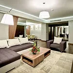 Centre By Ihg