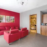 Centre By Ihg 5*