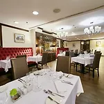 Centre By Ihg Hotel