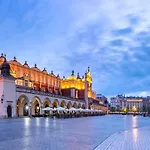 Centre By Ihg Hotell 5*
