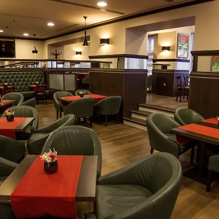 Centre By Ihg 5*