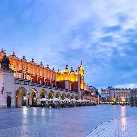 Centre By Ihg Hotel 5*