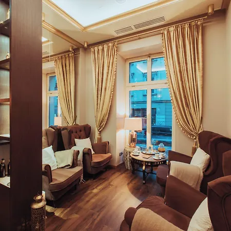 Centre By Ihg Hotel 5*