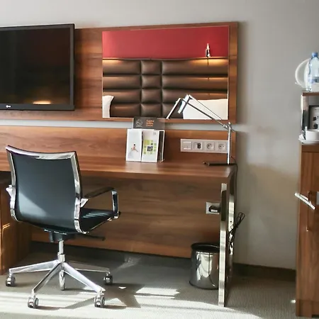 Centre By Ihg Krakau