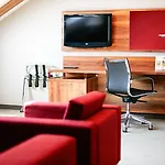 Centre By Ihg Отель